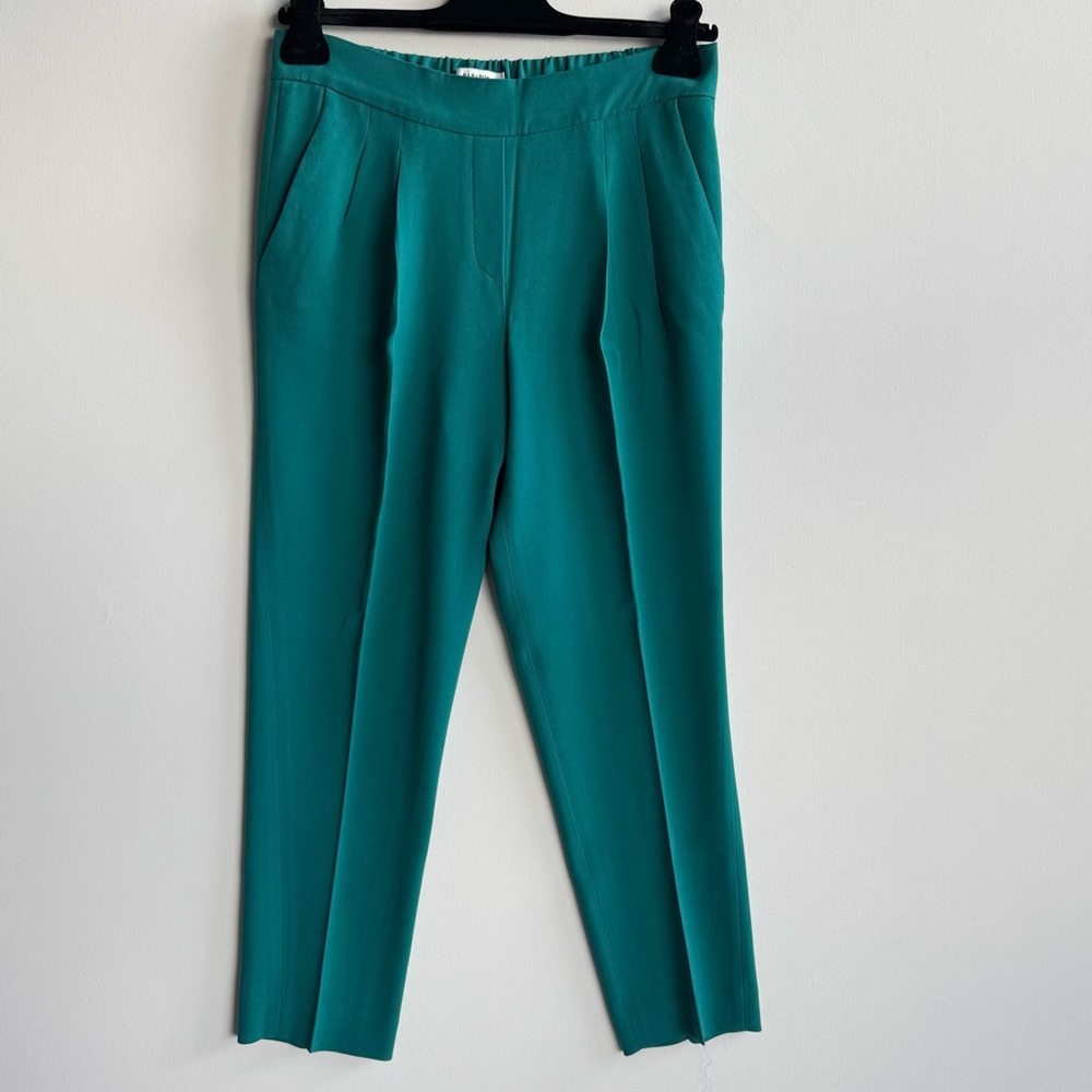 Babaton Green Cropped Pants Mid-Waisted Tailored